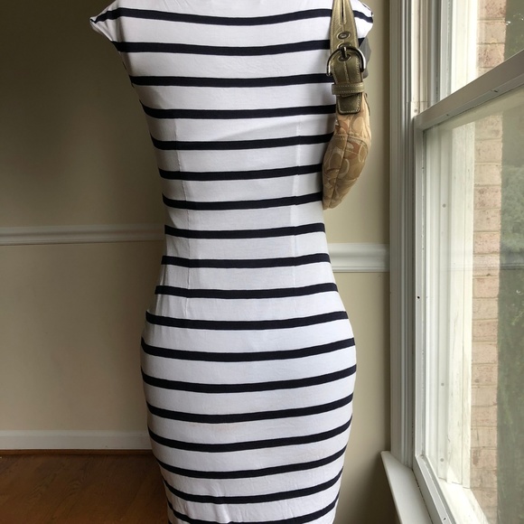 Striped stretch shift dress - Picture 2 of 7